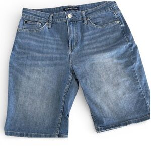 Calvin Klein Jeans Bermuda Denim Shorts Womens Size 12 Medium Wash Mid Rise